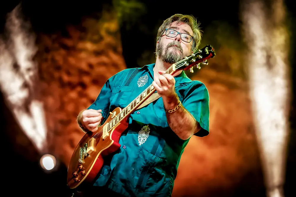 Greg_Izor-Caceres_Blues-2025-Fran_Cea_Photography-02